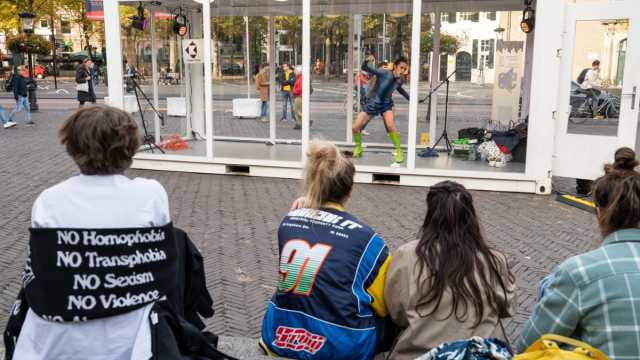 Buitenspelen met de HKU x Theater Kikker: Elise Slurink- Het Meisje